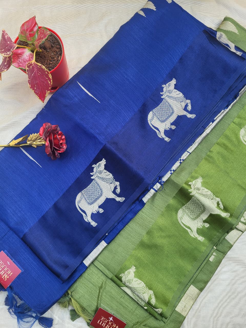 Nandi Saree